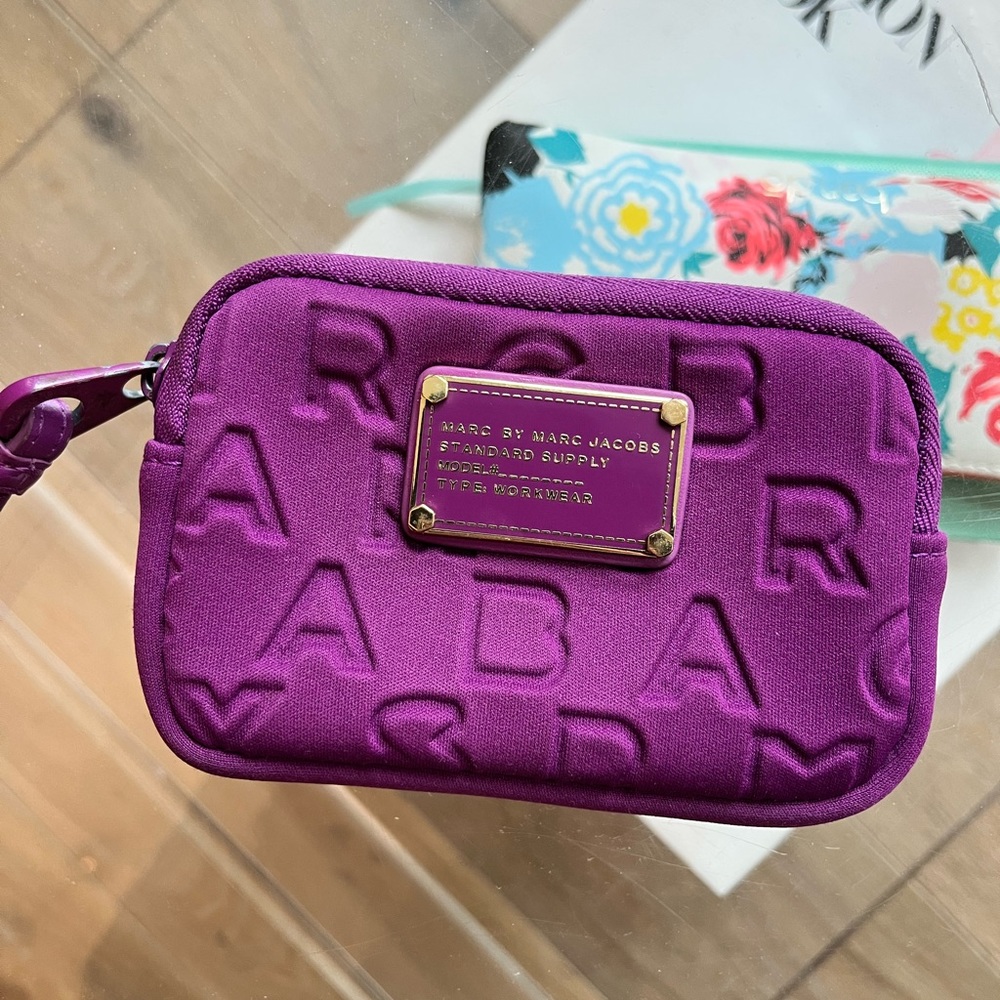 Marc by Marc Jacobs wallet pouch